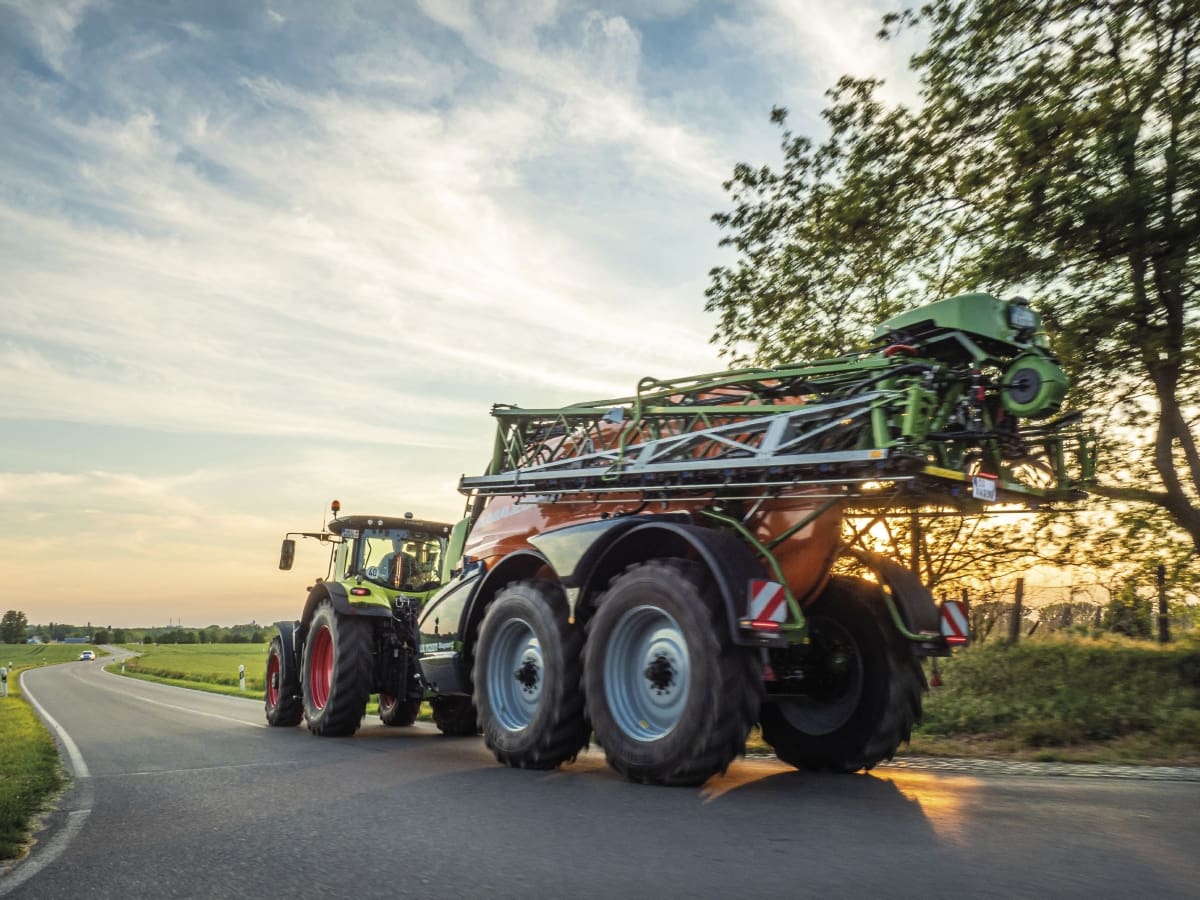 UX11201_Claas_d0_kw_P5181392_d2_200730